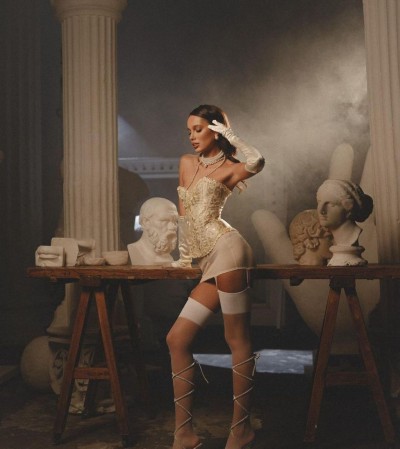 Анюта, Г. Гагарин