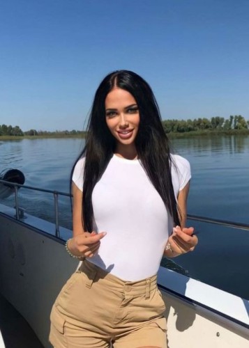 Аня, Г. Гагарин